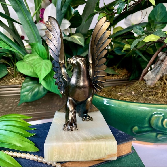 Bronze Eagle Taking Off Gilded Eagle Mounted On Onyx - Picture 6 of 12